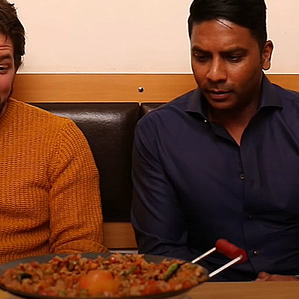 South Africans Try Turkish Food